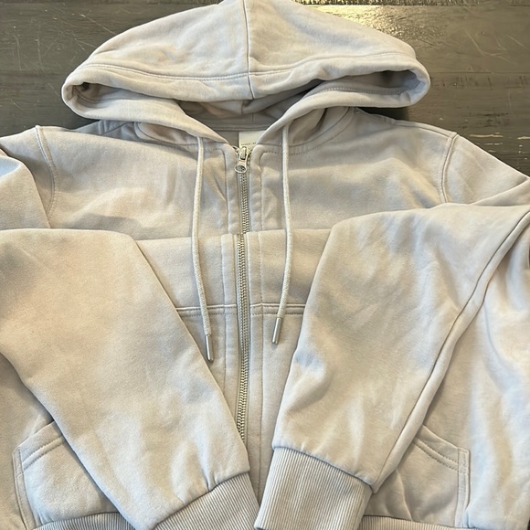 H&M Basics hoodie - Picture 1 of 6